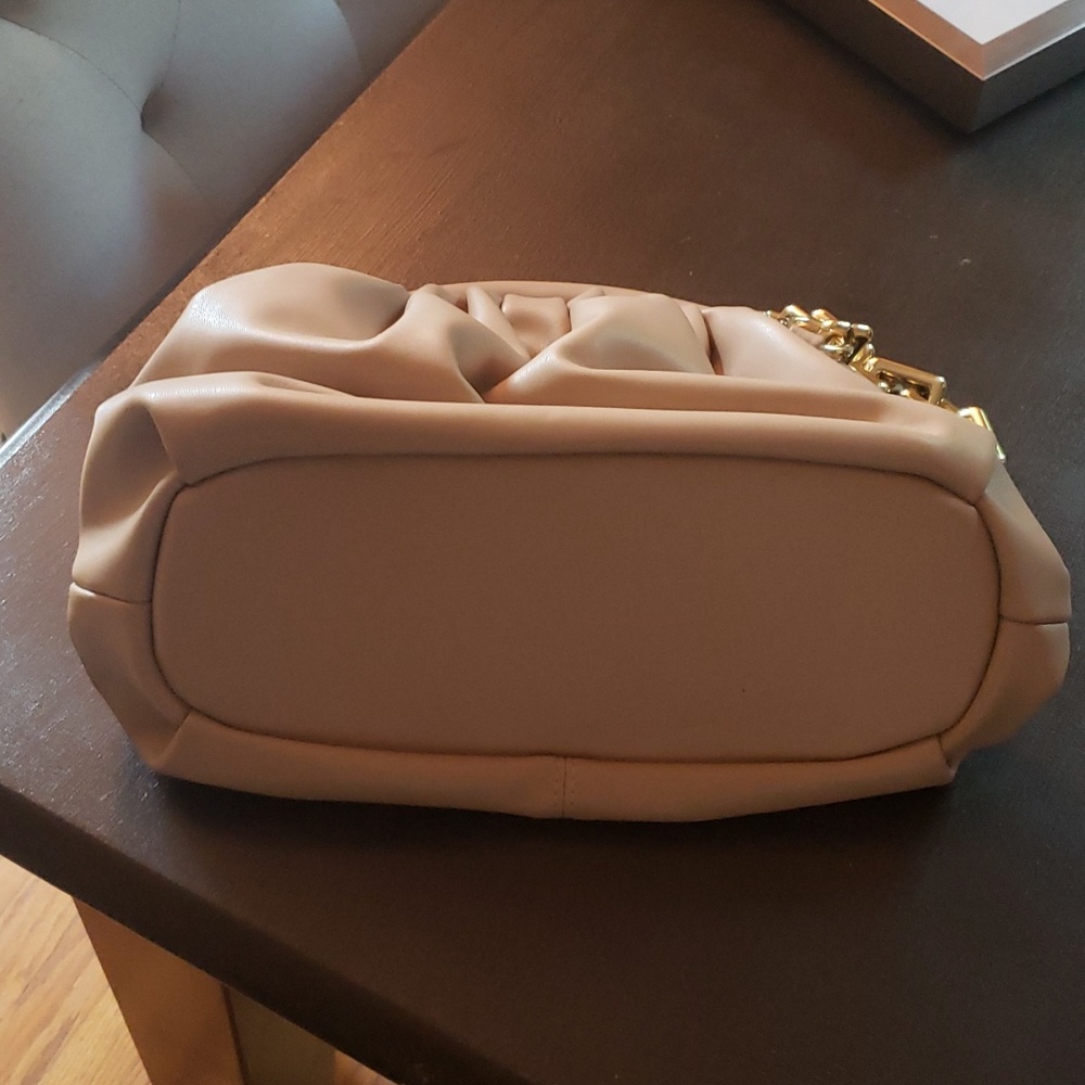 Handbag - Picture 4 of 4